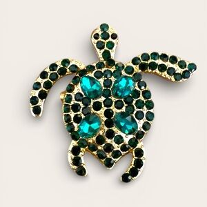 Emerald Green Gold Tone Turtle Brooch